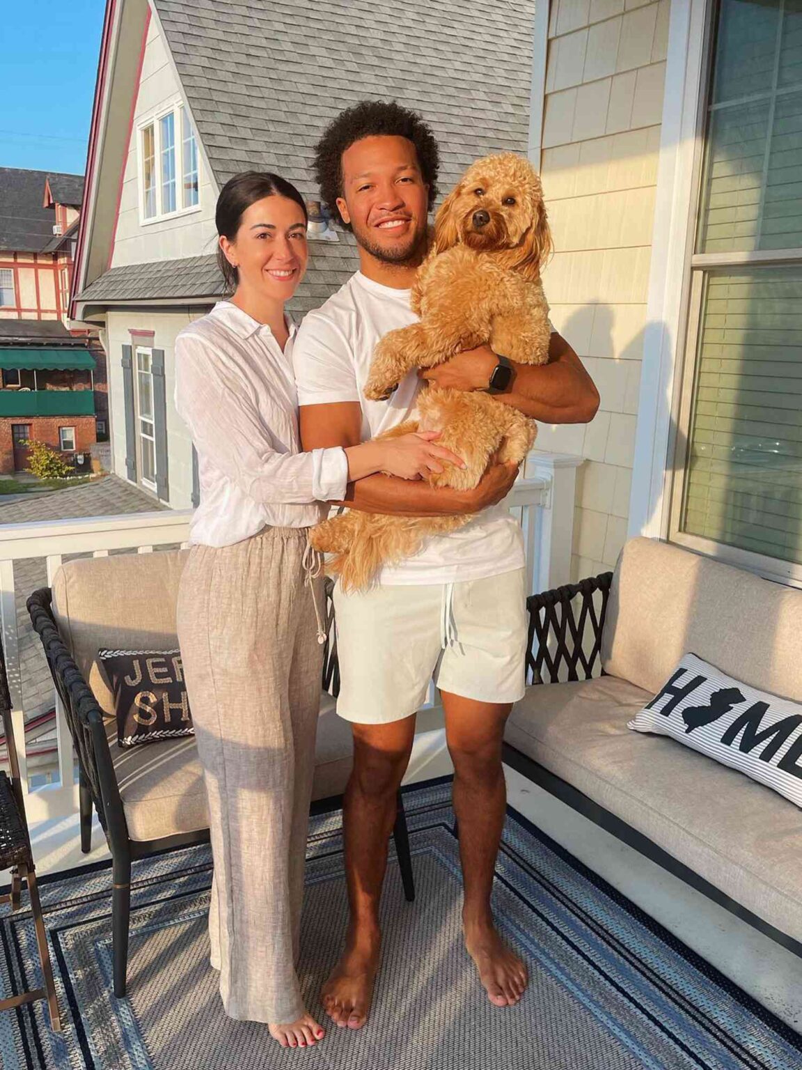 Basketball superstar Jalen Brunson presents his wife with a mansion in ...